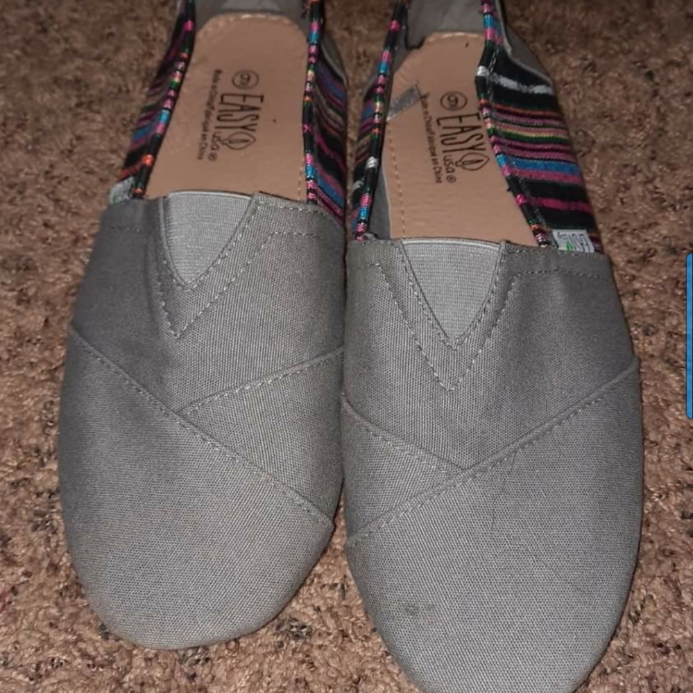 Slip ons